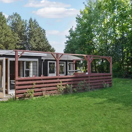 Holiday home Stunning In Vaeggerlose With Kitchen *